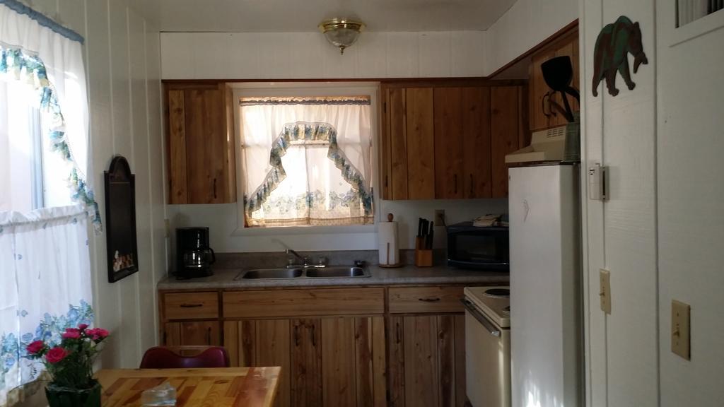 Greer Point Trails End Cabins Esterno foto